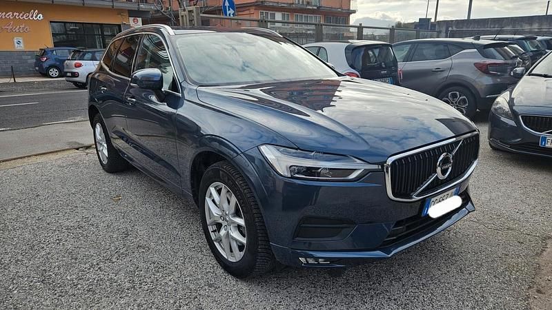 Usata Volvo XC60 Momentum 197 CV (144 kW) 2020 Blu SUV