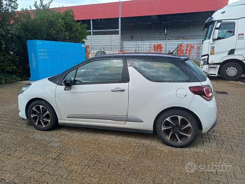 Usata DS Automobiles DS3 75 CV (55 kW) 2017 Bianco Utilitaria