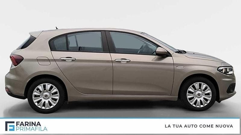 Usata Fiat Tipo Easy 95 CV (69 kW) 2017 Beige Berlina