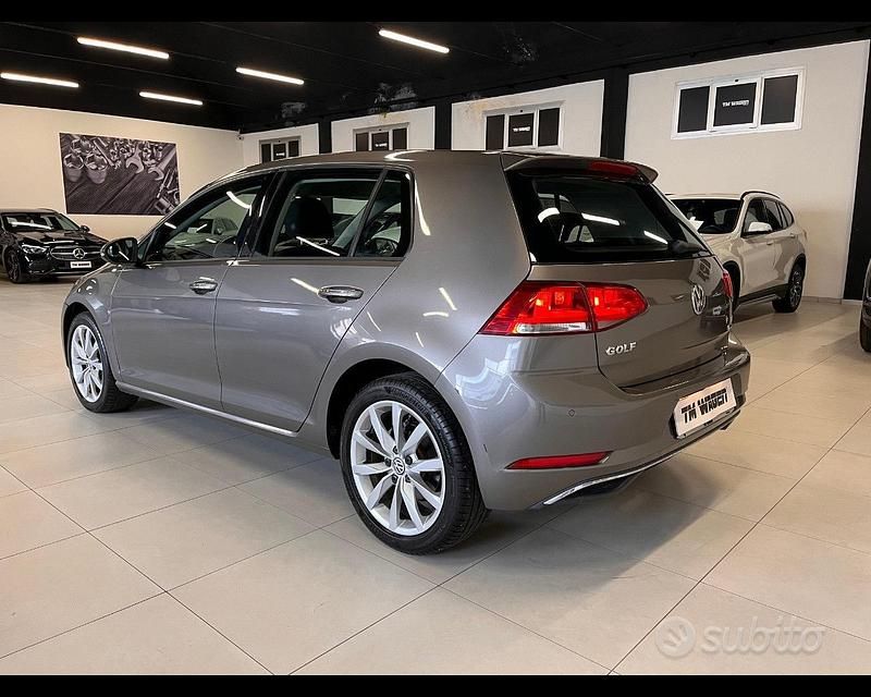 Usata VW Golf VII Comfortline 110 CV (80 kW) 2016 Grigio Berlina