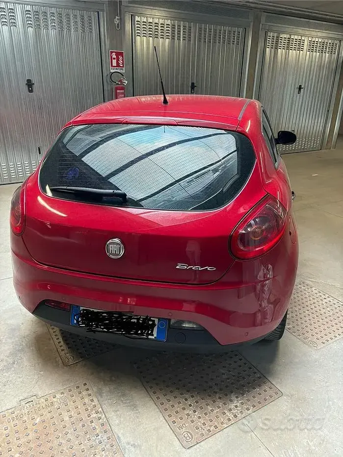 Usata Fiat Bravo 90 CV (66 kW) 2012 Utilitaria