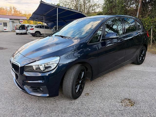 Usata BMW 218 Active Tourer Advantage 150 CV (110 kW) 2016 Blu Monovolume