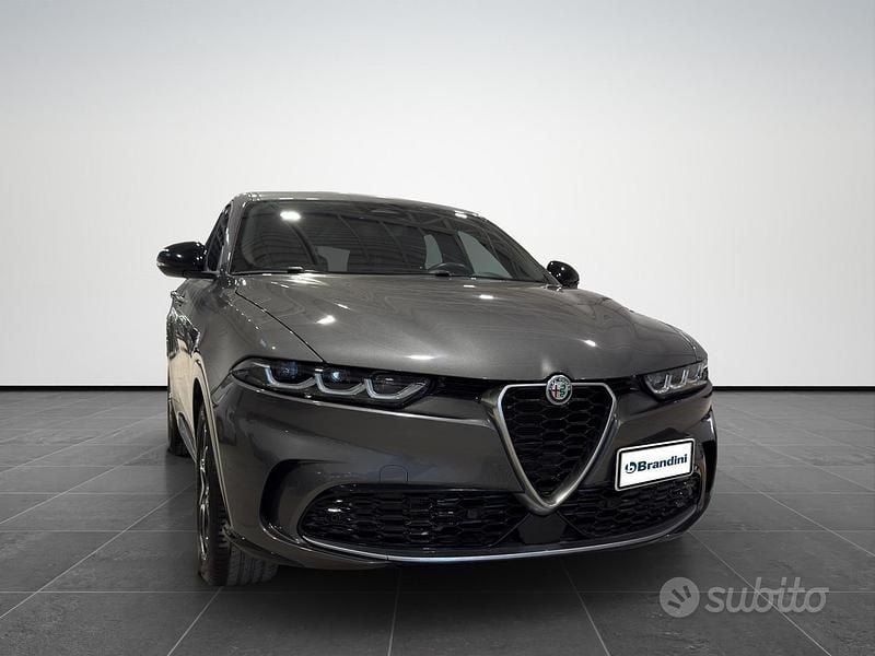 Usata Alfa Romeo Tonale Ti 131 CV (96 kW) 2024 Grigio vesuvio SUV
