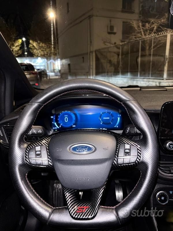 Usata Ford Fiesta ST-Line 86 CV (63 kW) 2019 Verde Berlina