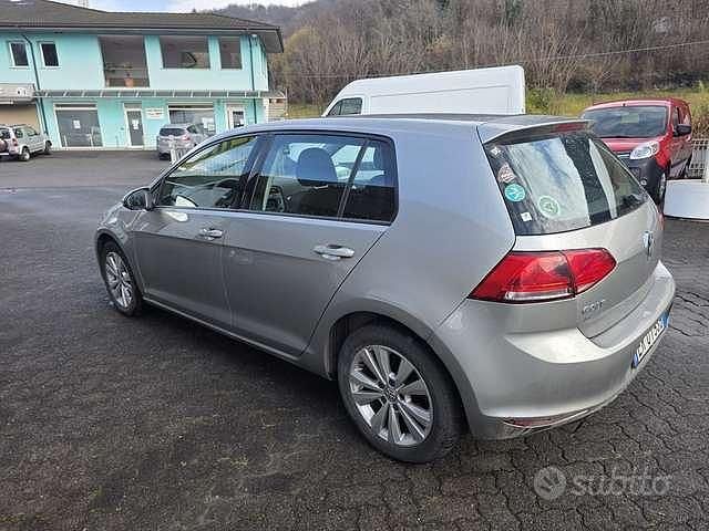 Usata VW Golf VII Comfortline 105 CV (77 kW) 2013 Other Berlina