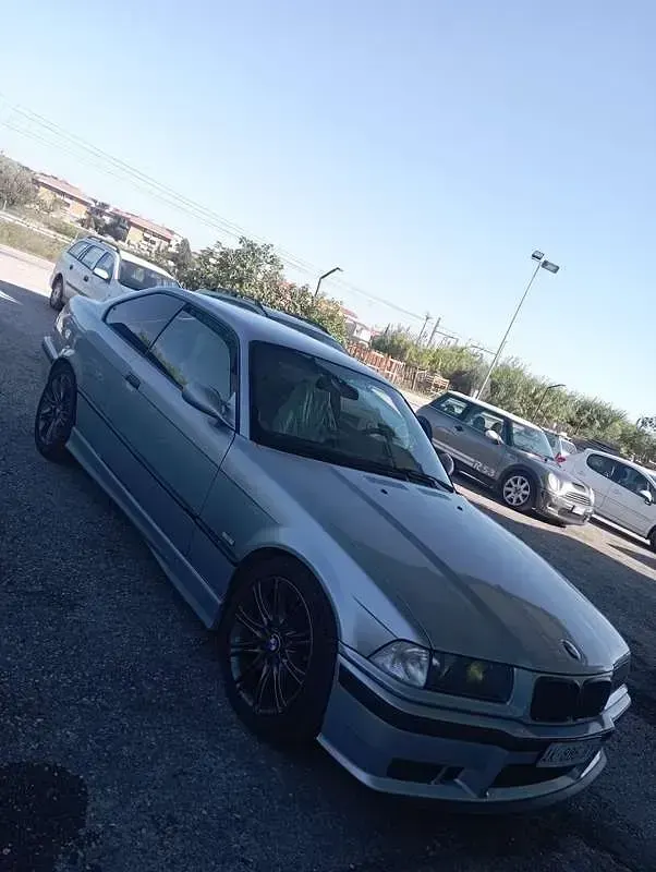 Usata BMW 320 150 CV (110 kW) 1997 Coupé