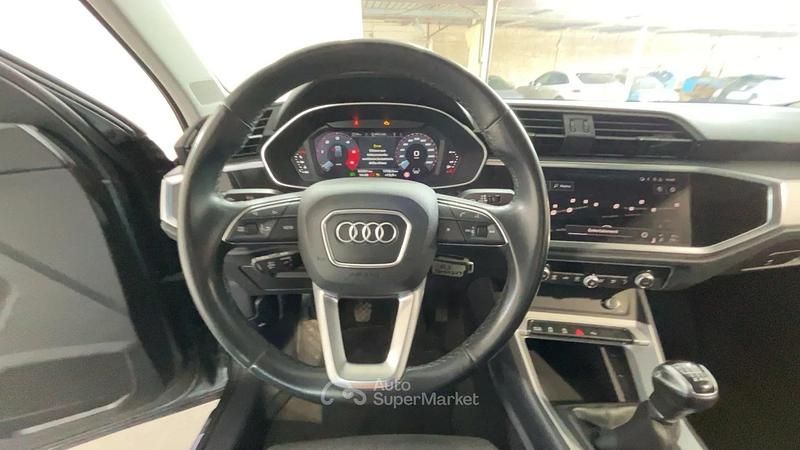 Usata Audi Q3 S-Line 150 CV (110 kW) 2023 Gray SUV