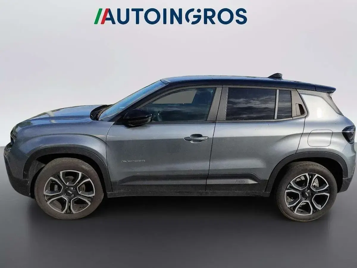 Käytetty Jeep Avenger 101 HP (74 kW) 2023 Other Katumaasturi