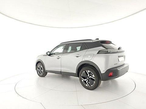 Usata Peugeot 2008 Allure 101 CV (74 kW) 2025 Argento SUV