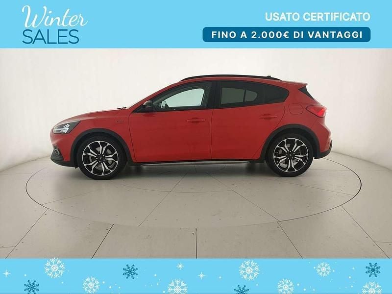Usata Ford Focus Active 125 CV (91 kW) 2019 Rosso / nero SUV