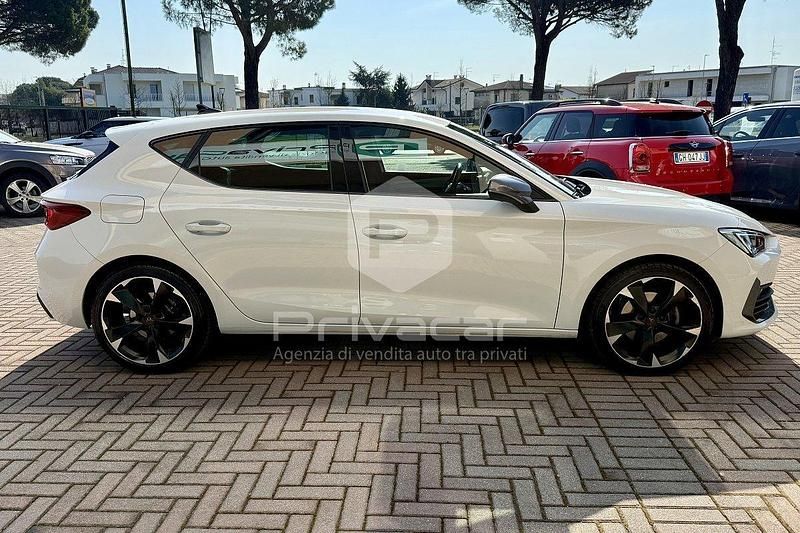 Usata Cupra Leon 149 CV (109 kW) 2024 Bianco Berlina