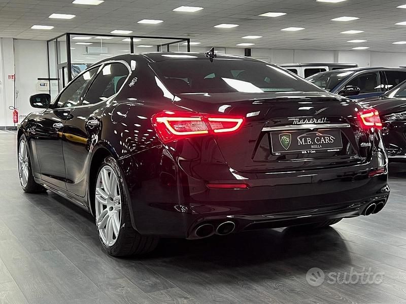Usata Maserati Ghibli GranLusso 350 CV (257 kW) 2018 Nero Berlina