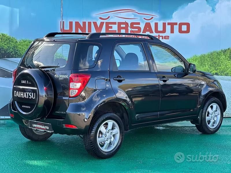 Usata Daihatsu Terios 105 CV (77 kW) 2006 Nero SUV