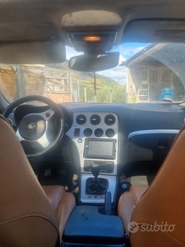 Usata Alfa Romeo 159 150 CV (110 kW) 2007 Nero Station wagon