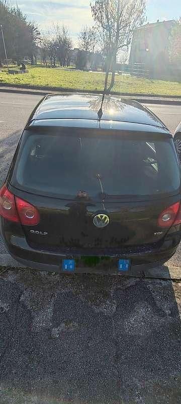 Usata VW Golf VI Comfortline 110 CV (80 kW) 2008 Utilitaria