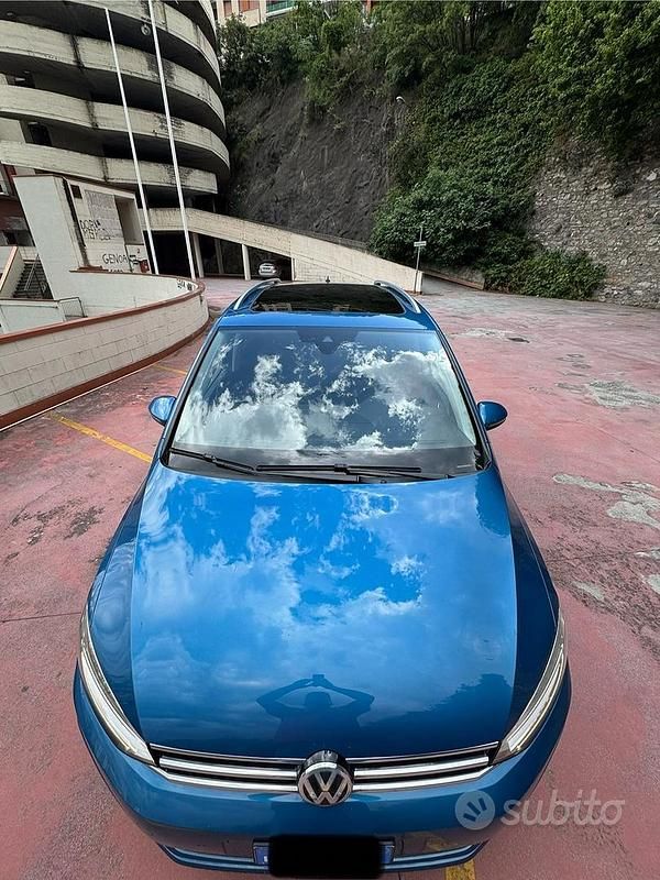 Usata VW Touran 115 CV (84 kW) 2017 Blu Monovolume