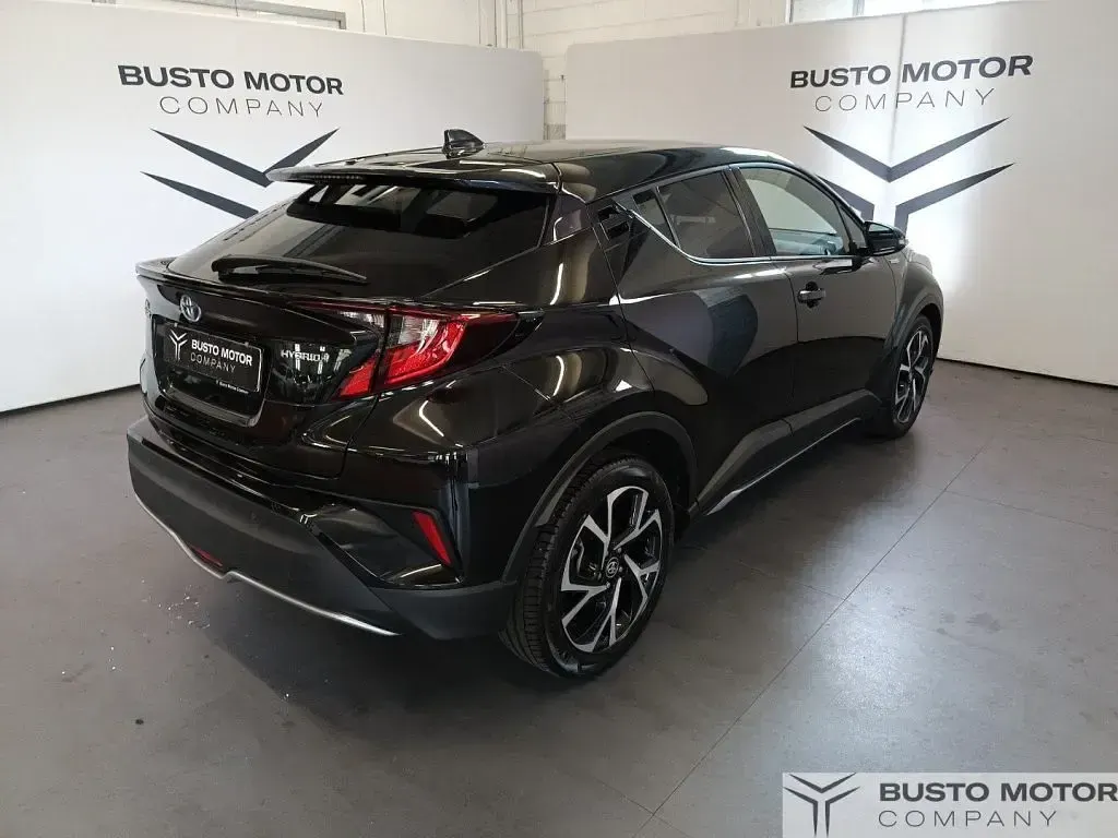 Usata Toyota C-HR Trend 122 CV (89 kW) 2021 Grigio SUV