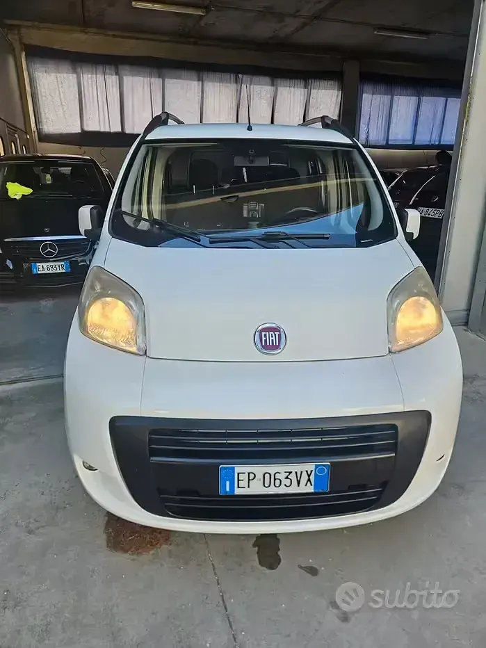 Usata Fiat Qubo Active 70 CV (51 kW) 2013 Bianco Monovolume