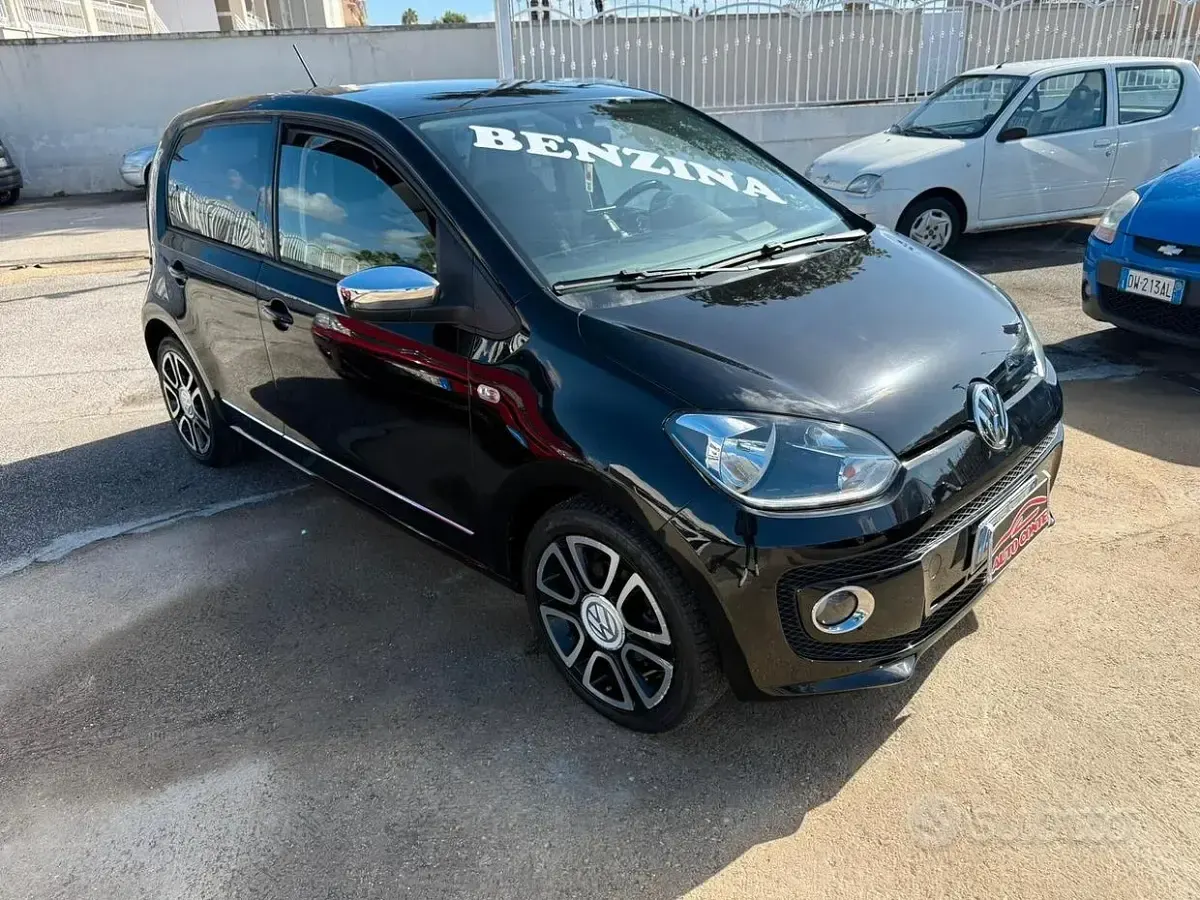 Usata VW up! take up! 75 CV (55 kW) 2014 Nero Utilitaria