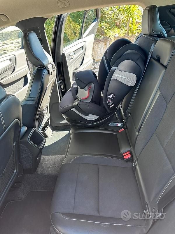 Usata Volvo XC40 150 CV (110 kW) 2019 Nero SUV