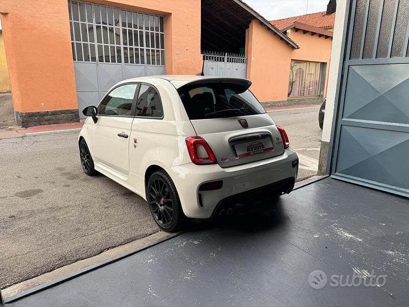 Usata Abarth 595 Competizione 180 CV (132 kW) 2021 Bianco Berlina