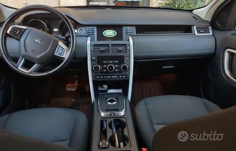 Usata Land Rover Discovery Sport SE 150 CV (110 kW) 2018 Grigio SUV