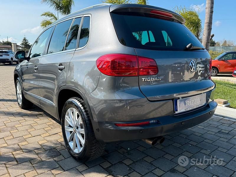 Usata VW Tiguan Sportline 140 CV (102 kW) 2014 Grigio SUV