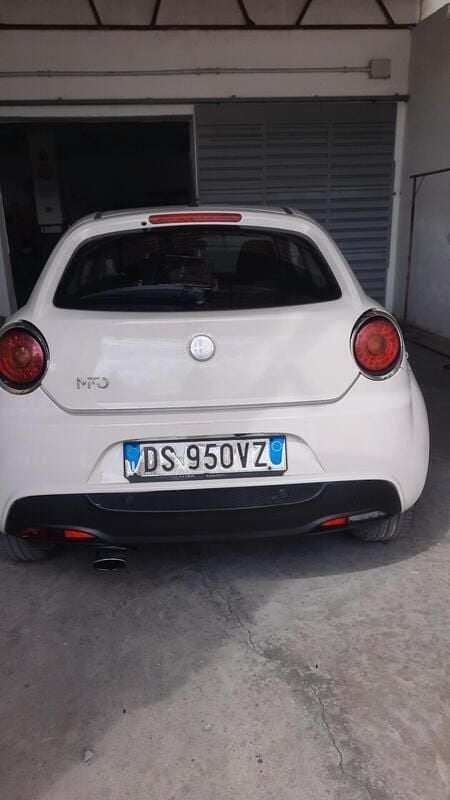 Usata Alfa Romeo MiTo Distinctive 120 CV (88 kW) 2008 Beige Utilitaria