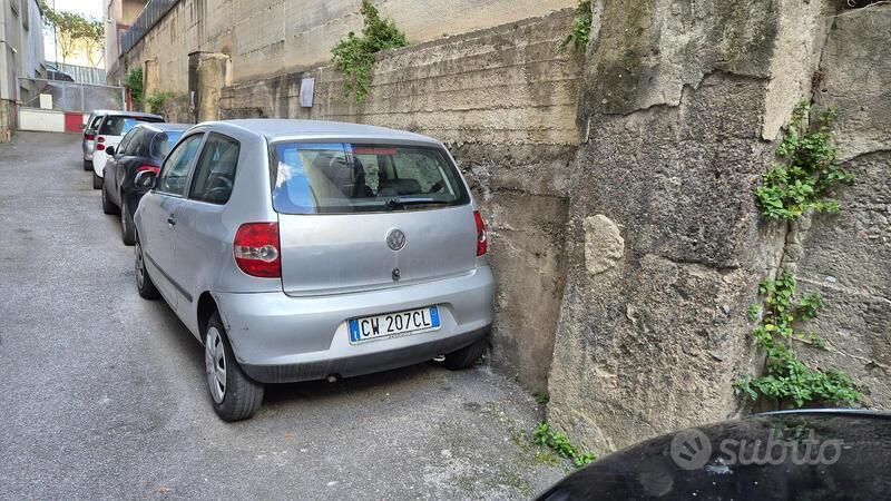 Usata VW Fox 54 CV (39 kW) 2005 Grigio Utilitaria