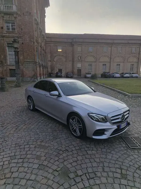 Usata Mercedes E220 Premium Plus 194 CV (142 kW) 2017 Berlina