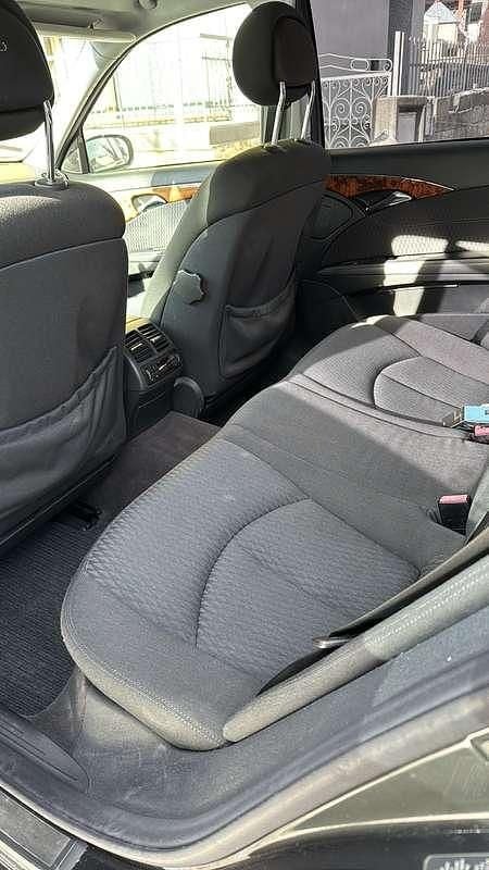 Usata Mercedes E220 Elegance 150 CV (110 kW) 2002 Berlina