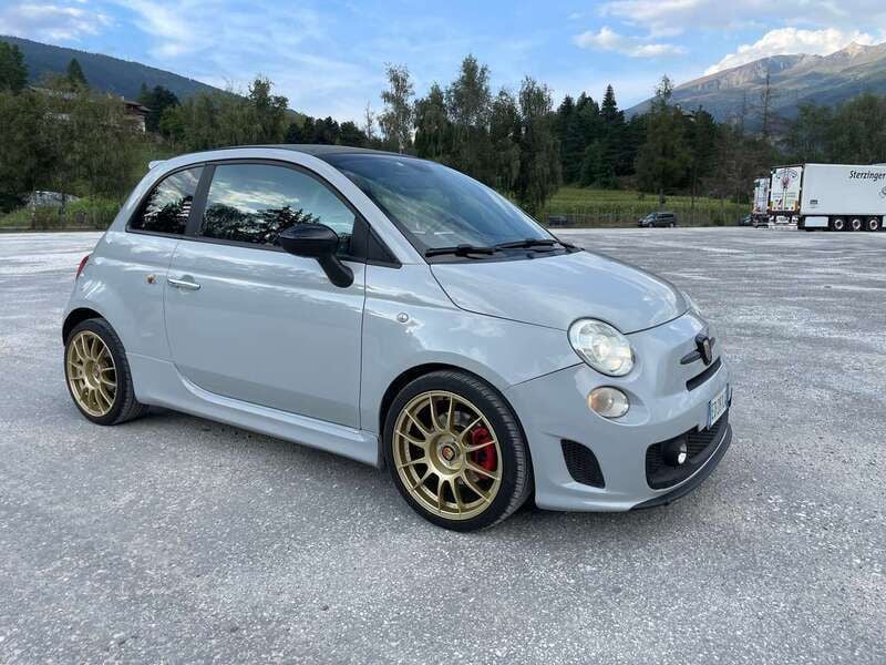 Usata Abarth 500C 140 CV (102 kW) 2010 Perla Cabrio
