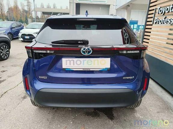 Usata Toyota Yaris Hybrid Trend 116 CV (85 kW) 2023 Blu Pick-up