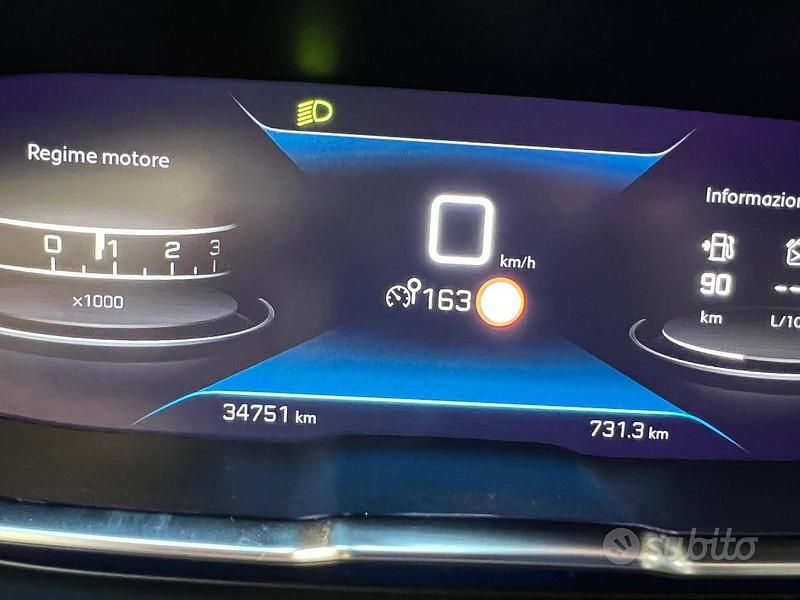 Usata Peugeot 3008 Active 2021 Grigio SUV