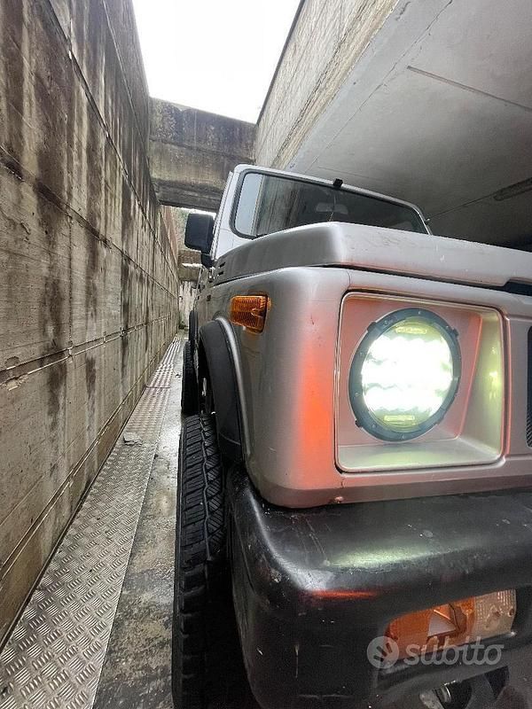 Usata Suzuki Samurai 1989 Grigio SUV