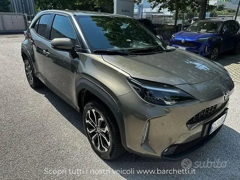 Usata Toyota Yaris Cross Trend 116 CV (85 kW) 2022 Marrone SUV
