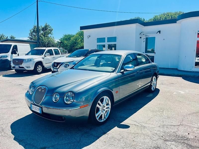 Usata Jaguar S-Type S 207 CV (152 kW) 2005 Grigio Berlina