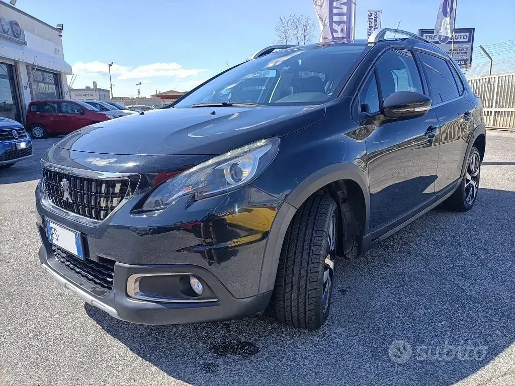 Usata Peugeot 2008 120 CV (88 kW) 2018 Grigio SUV