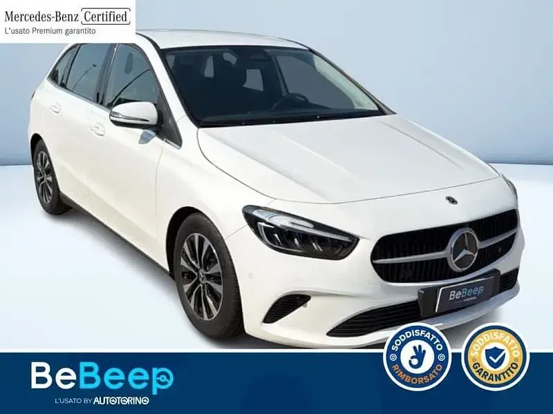 Usata Mercedes B180 Advanced 116 CV (85 kW) 2023 Bianco pastello Utilitaria
