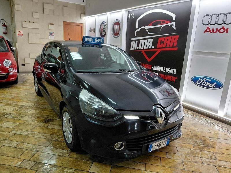 Usata Renault Clio IV 75 CV (55 kW) 2015 Nero Berlina