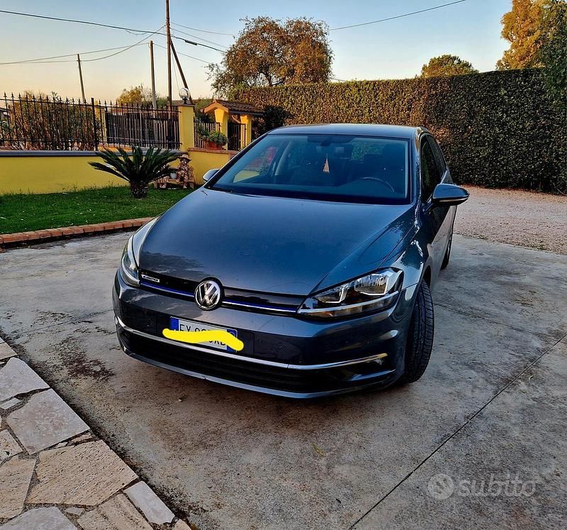 Usata VW Golf VII 130 CV (95 kW) 2019 Grigio Berlina