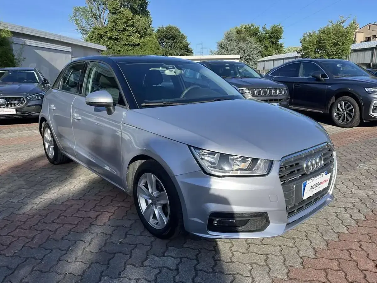 Usata Audi A1 Sportback 95 CV (69 kW) 2018 Argento Utilitaria