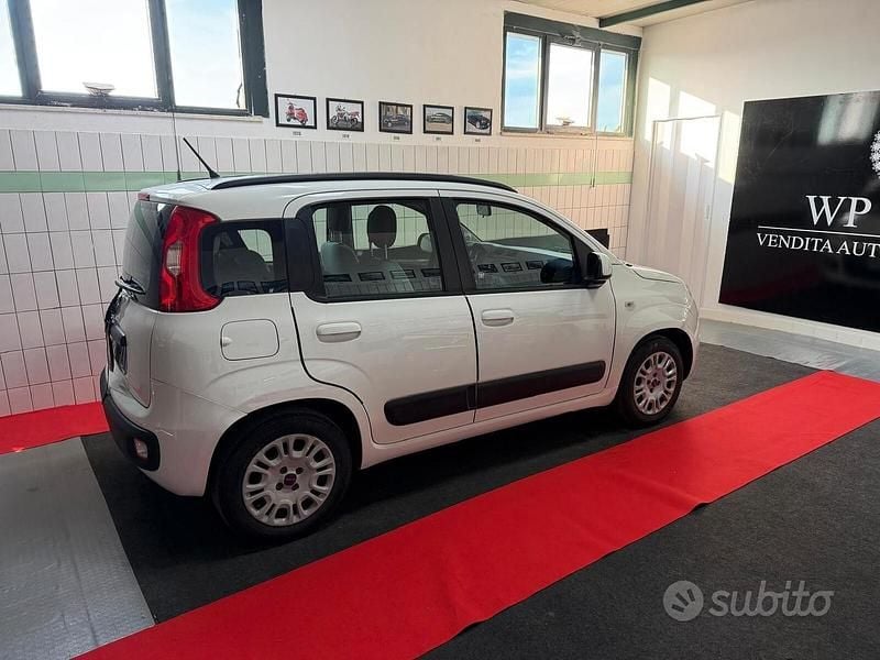 Usata Fiat Panda Lounge 75 CV (55 kW) 2013 Bianco Utilitaria