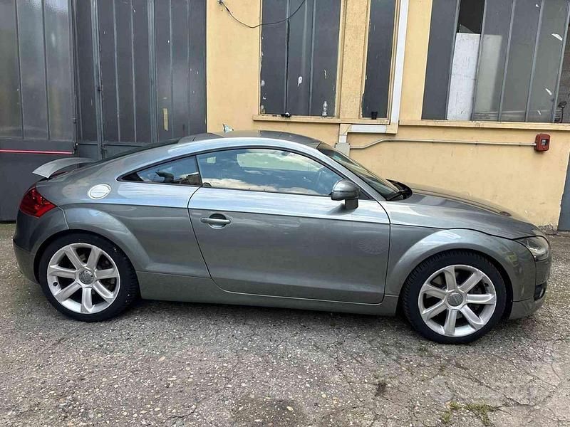 Usata Audi TT 250 CV (183 kW) 2007 Beige Coupé
