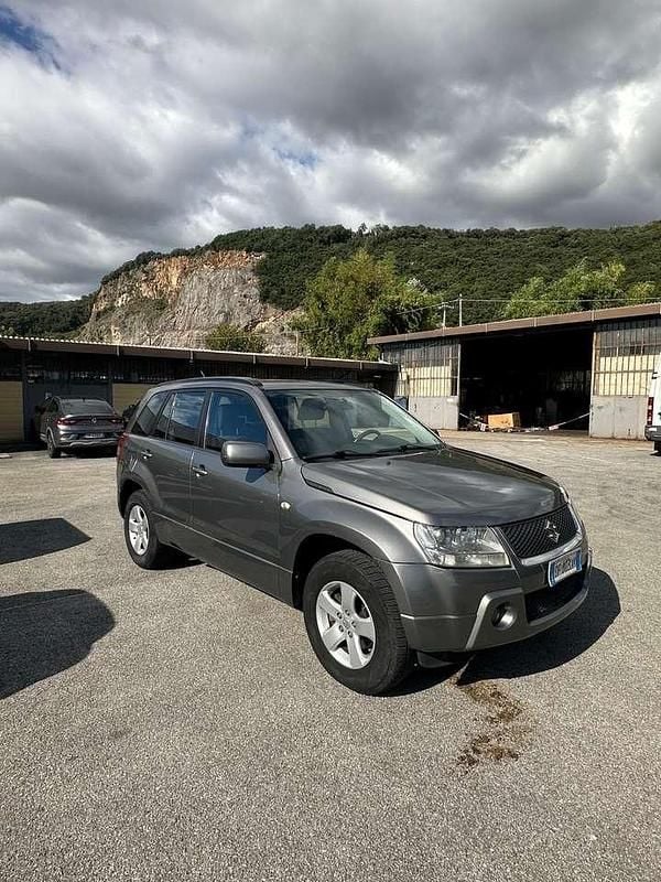 Other Usata 2007 Suzuki Vitara SUV | 6100 € (Buon prezzo) - Immagine 1/4