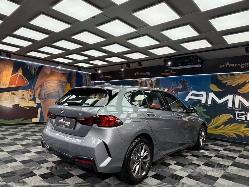 Usata BMW 120 Efficient Dynamics 156 CV (114 kW) 2025 Grigio Utilitaria