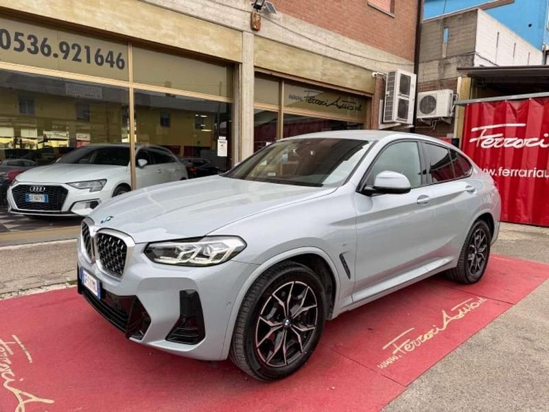 Usata BMW X4 M Sport 190 CV (139 kW) 2022 Grigio SUV