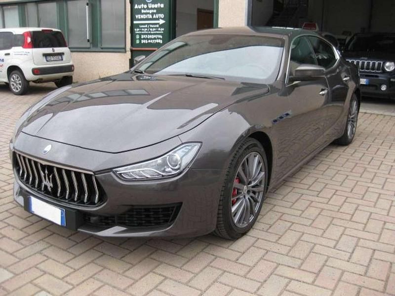 Usata Maserati Ghibli GT 330 CV (242 kW) 2022 Grigio Coupé