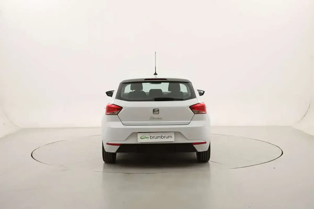 Usata Seat Ibiza Style 90 CV (66 kW) 2023 Bianco Utilitaria