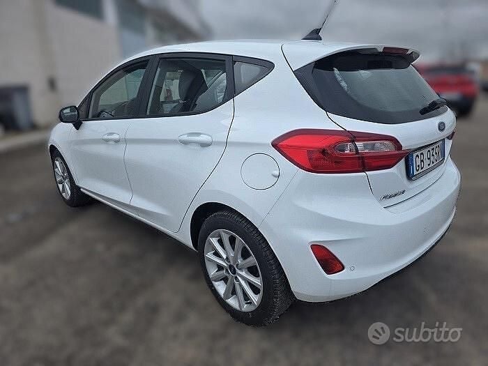 Usata Ford Fiesta 86 CV (63 kW) 2020 Bianco Utilitaria